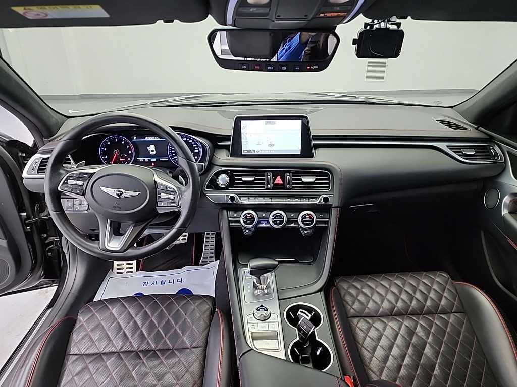 Genesis G70 - Vista 7