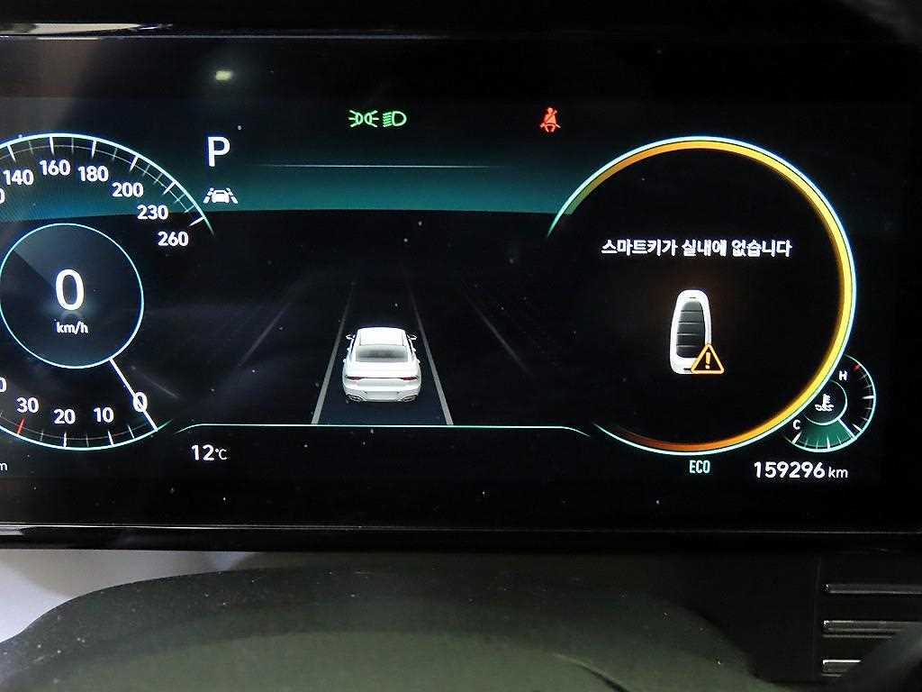 HYUNDAI Grandeur - Vista 9