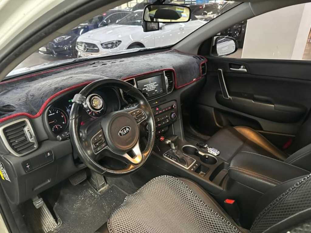 KIA Sportage - Vista 7