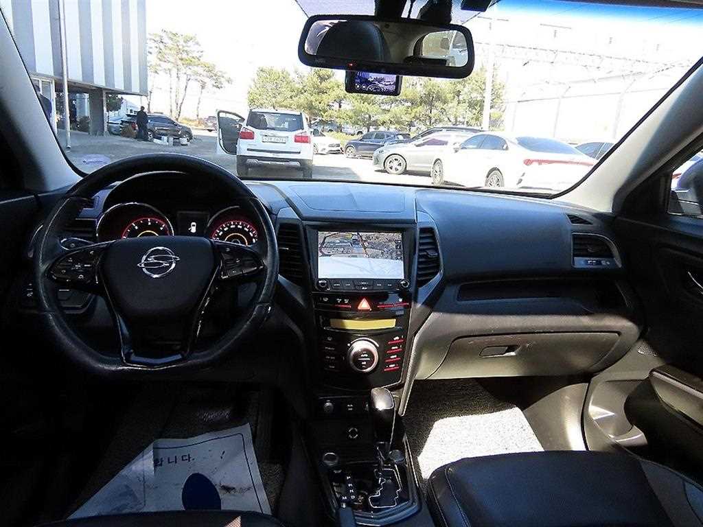 Ssangyong Tivoli - Vista 7