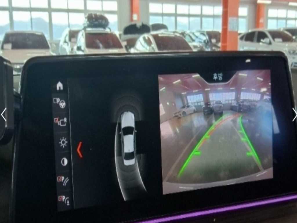 BMW 5 Series - Vista 5