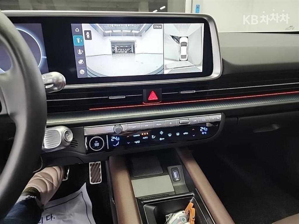 HYUNDAI Ioniq 6 - Vista 10