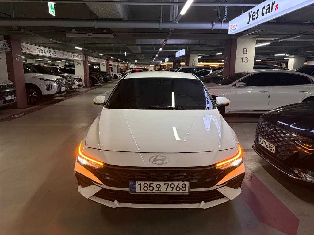 HYUNDAI Avante 2025 Blanco - Importación desde Corea - HF Imports Iquique - Foto 1