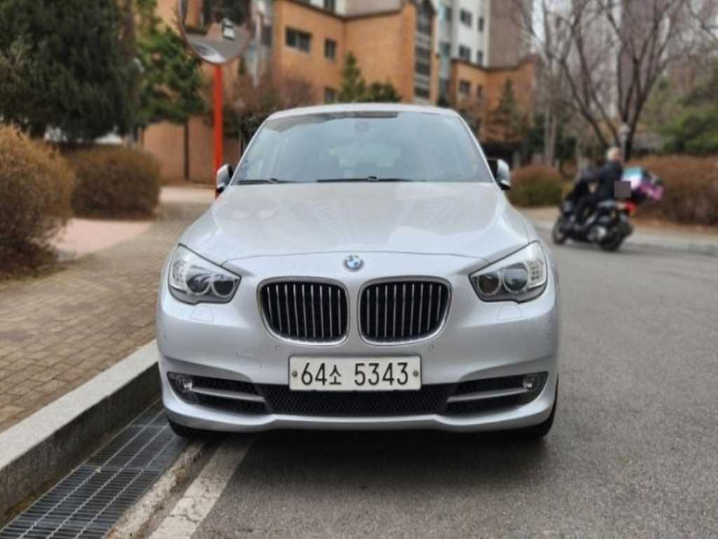 BMW Gran Turismo 2011 Plateado - Importación desde Corea - HF Imports Iquique - Foto 1