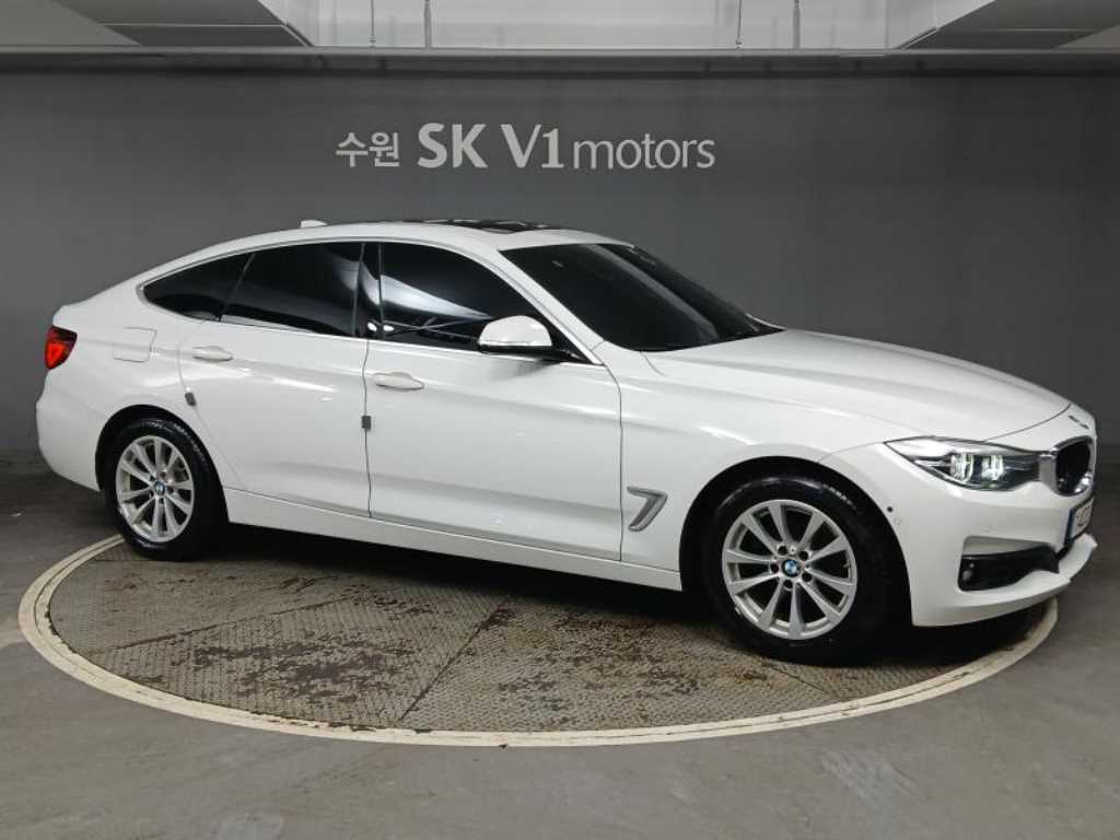 BMW Gran Turismo - Vista 3