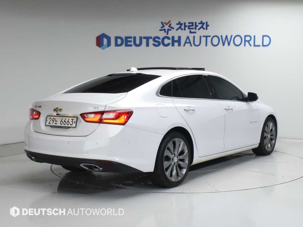 Chevrolet Malibu - Vista 2