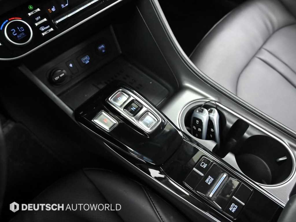 HYUNDAI Sonata - Vista 10