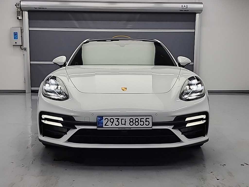 Porsche Panamera - Vista 2