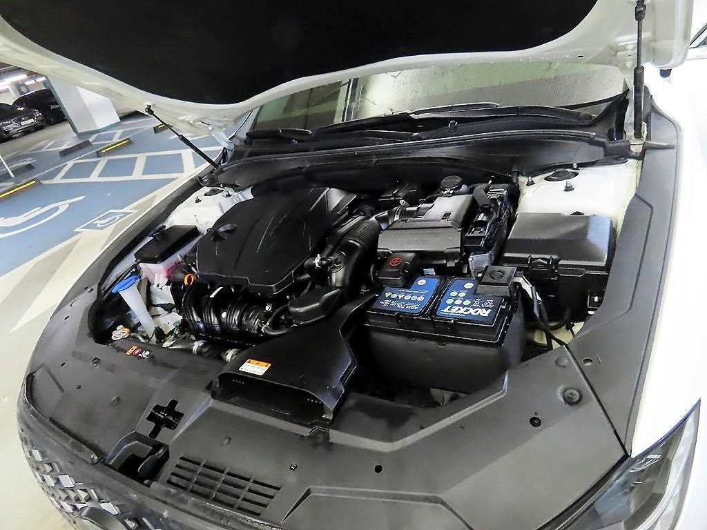 HYUNDAI Grandeur 2021 Blanco - Importación desde Corea - HF Imports Iquique - Foto 19