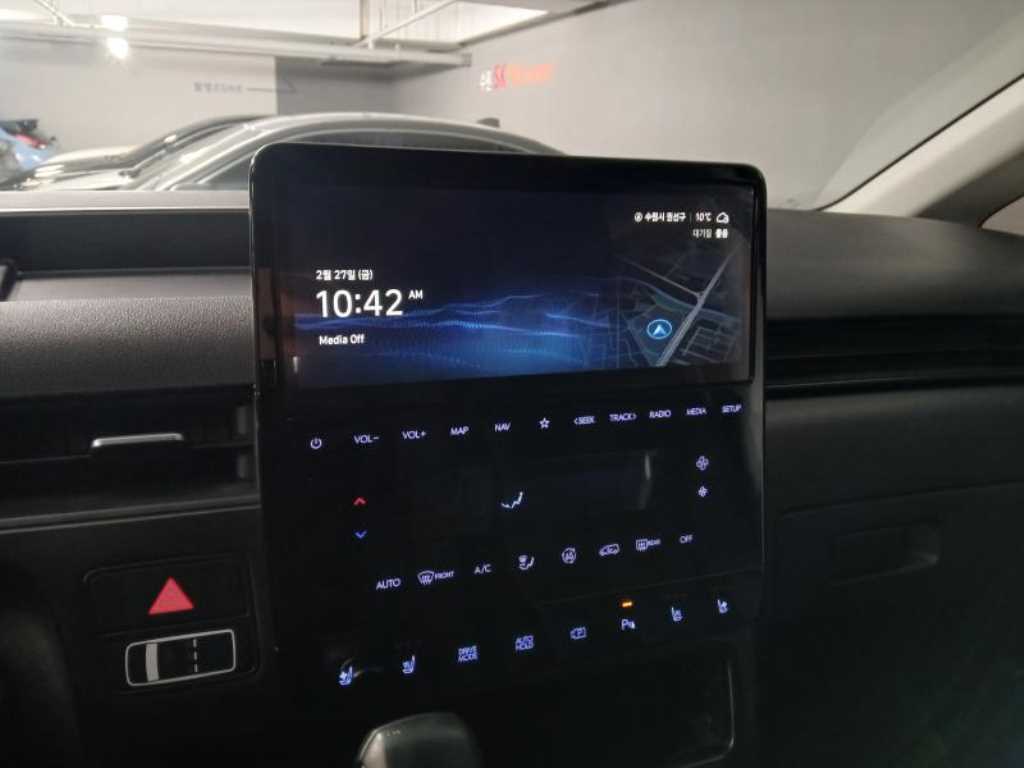 HYUNDAI Staria - Vista 10