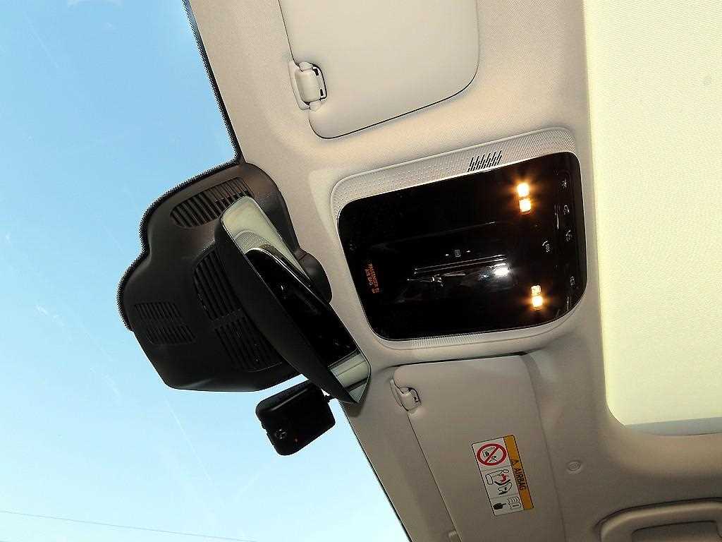 Mercedes Benz GLC Class 2023 Blanco - Importación desde Corea - HF Imports Iquique - Foto 14