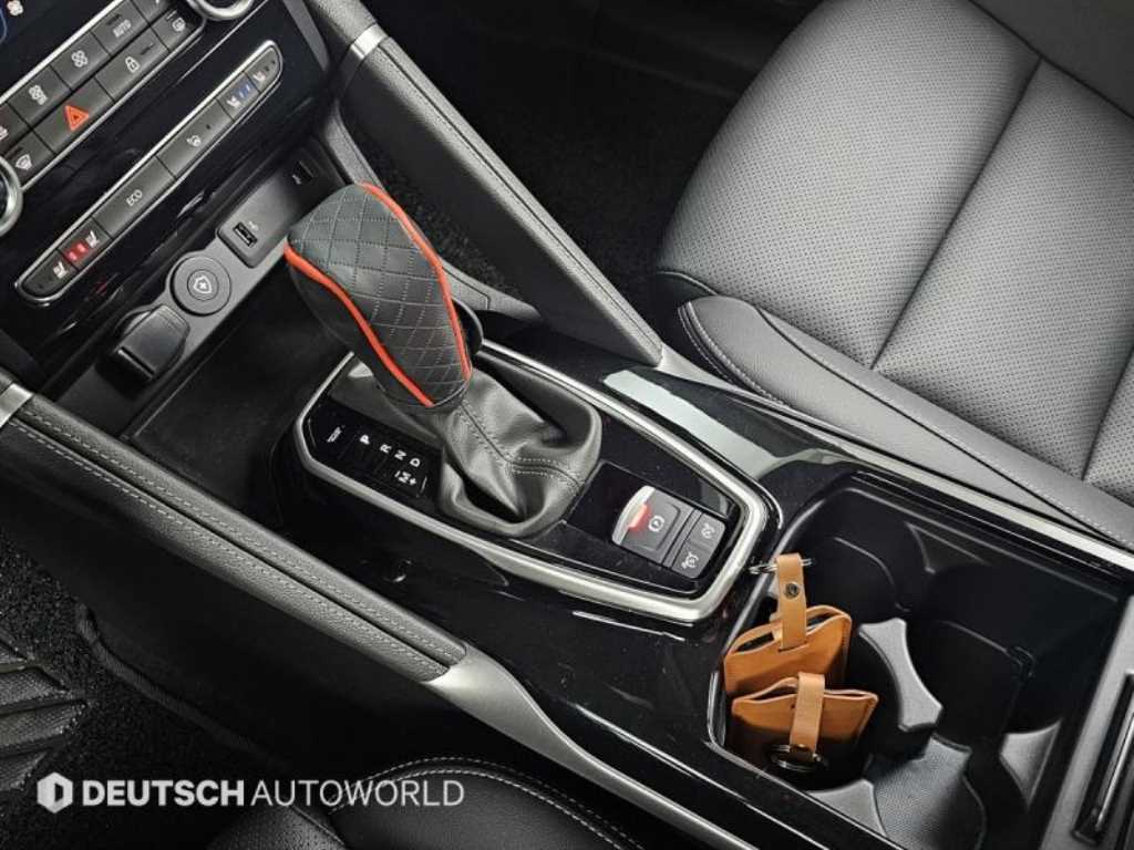 SAMSUNG QM6 - Vista 9