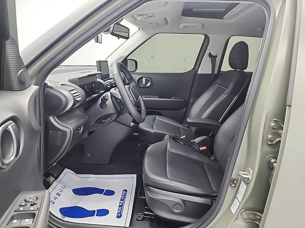 HYUNDAI Casper - Vista 11