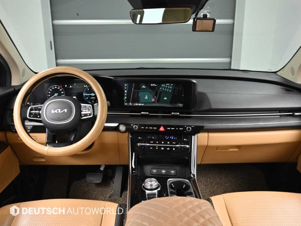 KIA Carnival - Vista 7