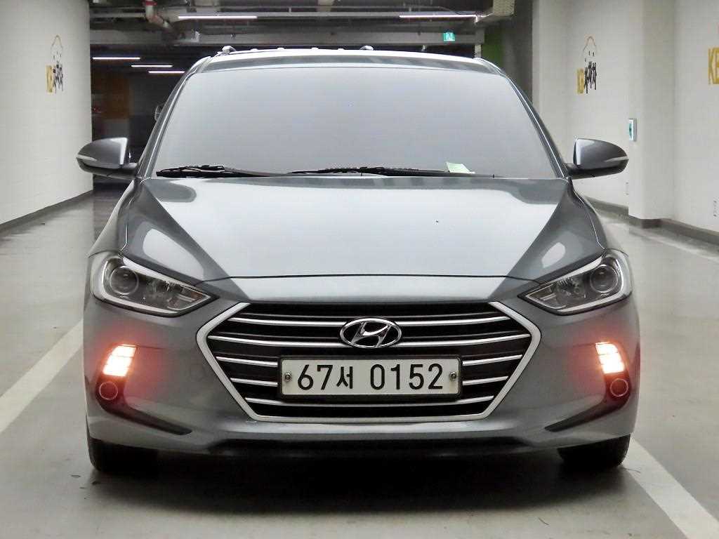 HYUNDAI Avante 2016 Gris - Importación desde Corea - HF Imports Iquique - Foto 1