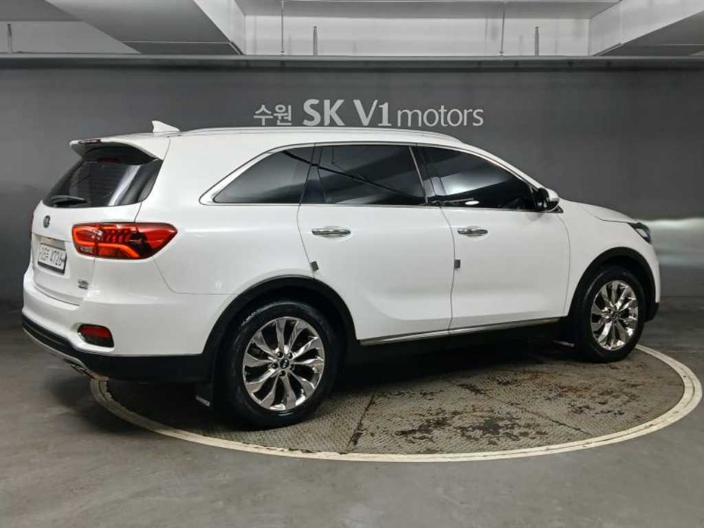 KIA Sorento - Vista 4