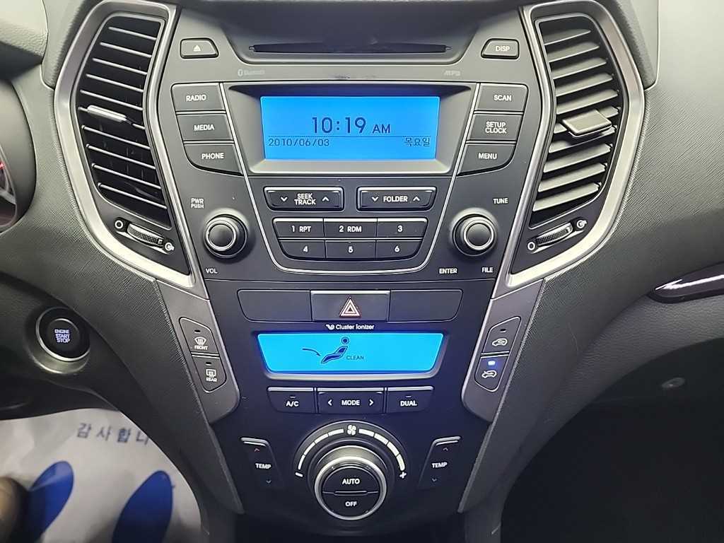 HYUNDAI Santa Fe - Vista 10