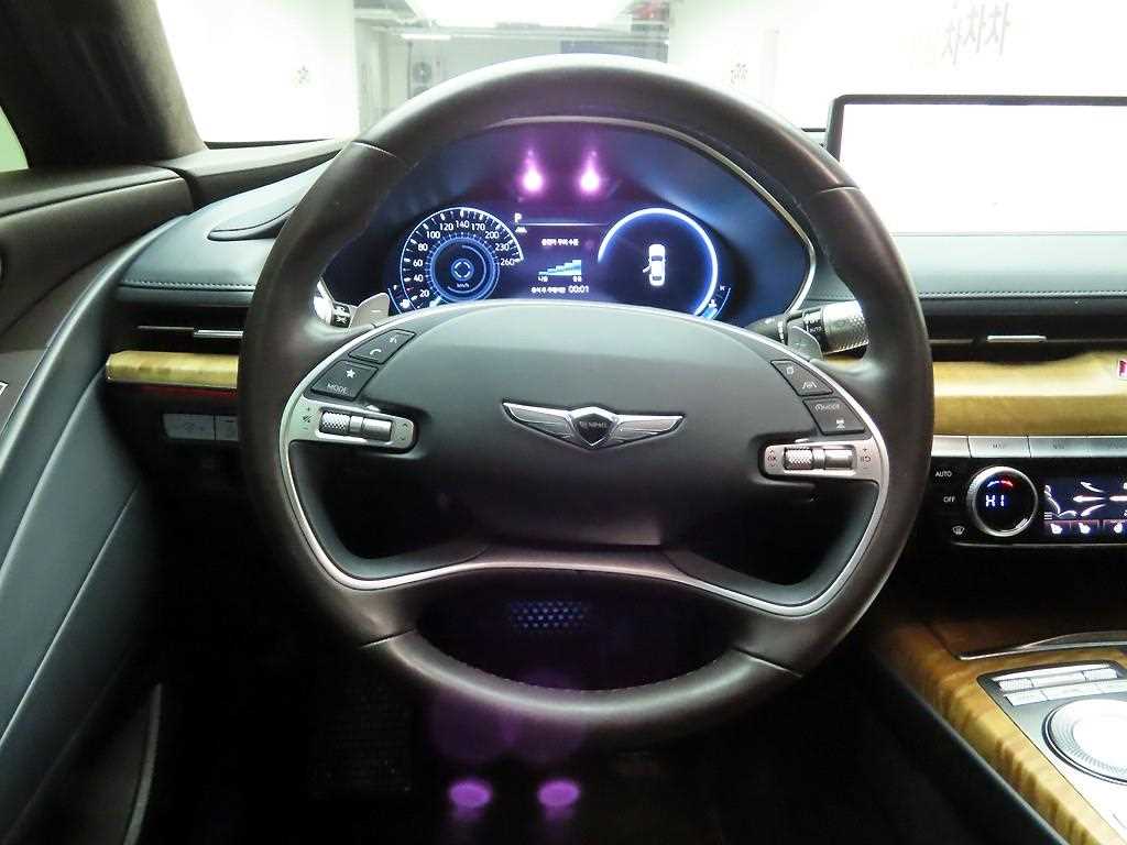 Genesis G80 - Vista 7