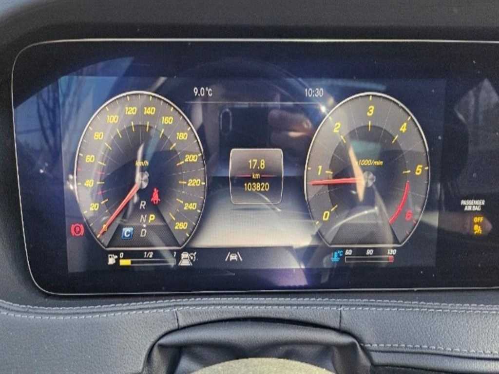 Mercedes Benz S Class - Vista 3