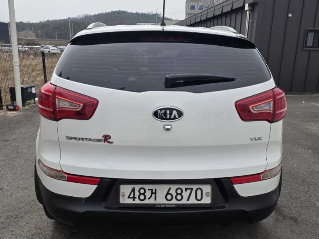 KIA Sportage - Vista 3