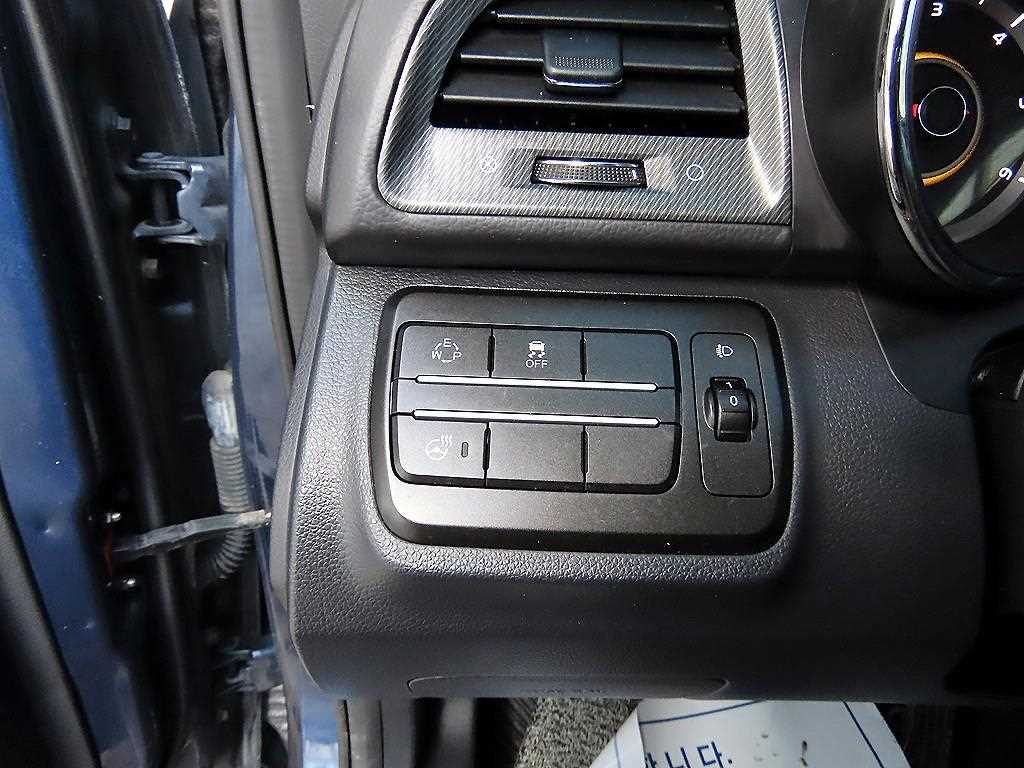 Ssangyong Tivoli - Vista 12