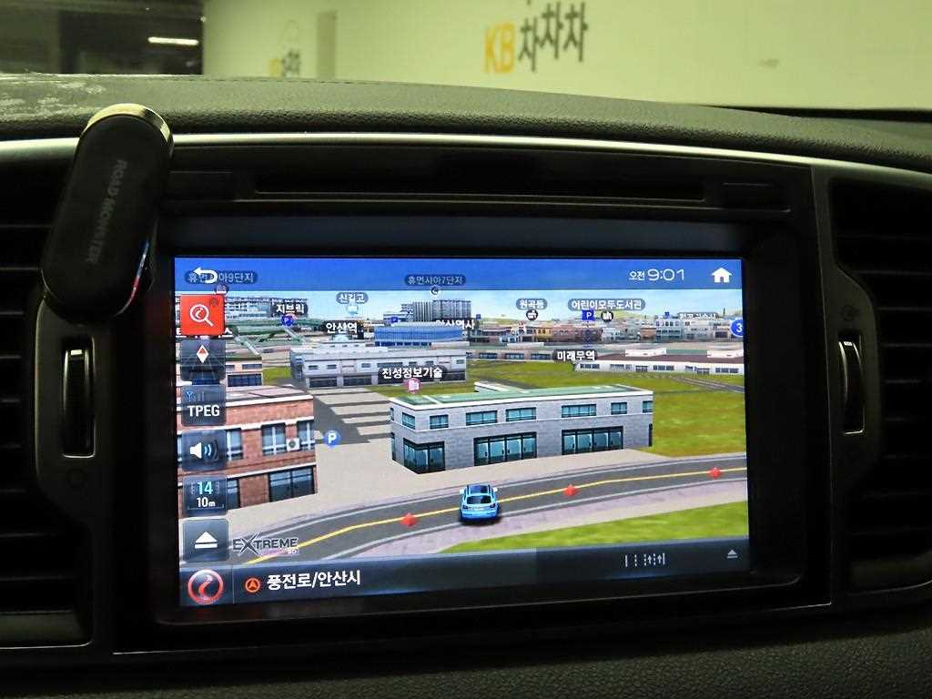 KIA Sportage - Vista 8