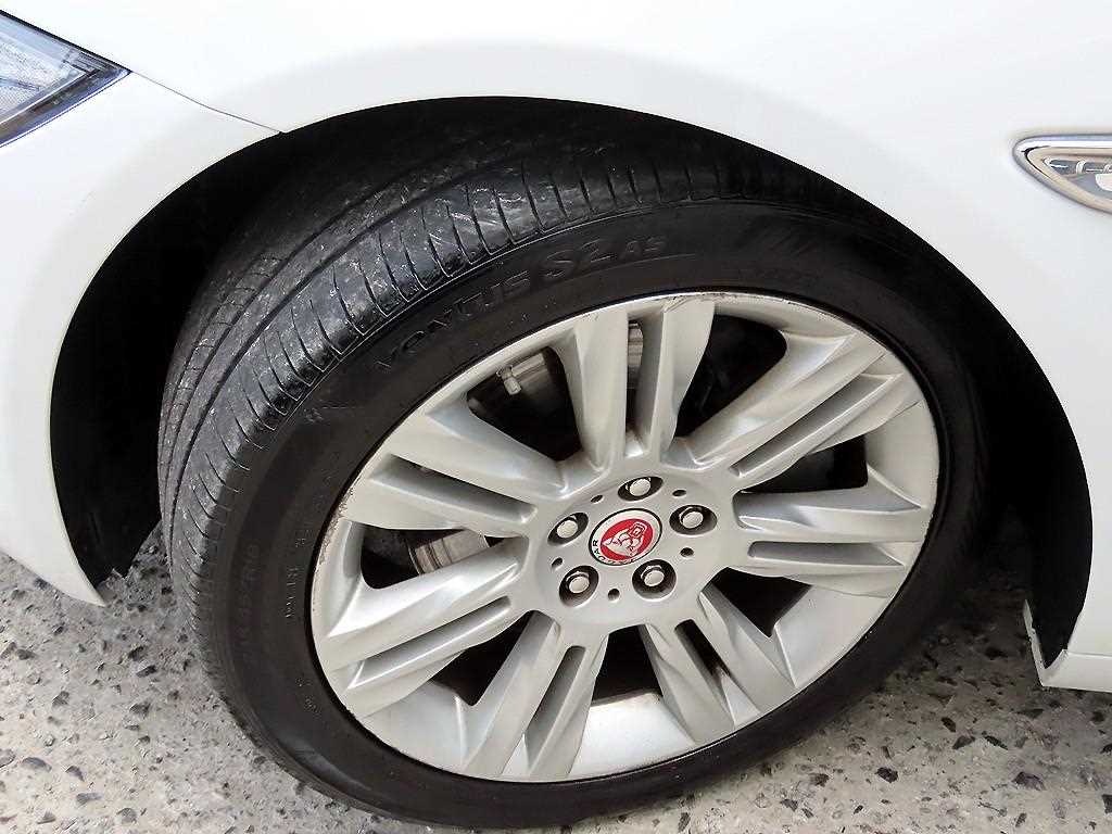 Jaguar XF 2017 Blanco - Importación desde Corea - HF Imports Iquique - Foto 20