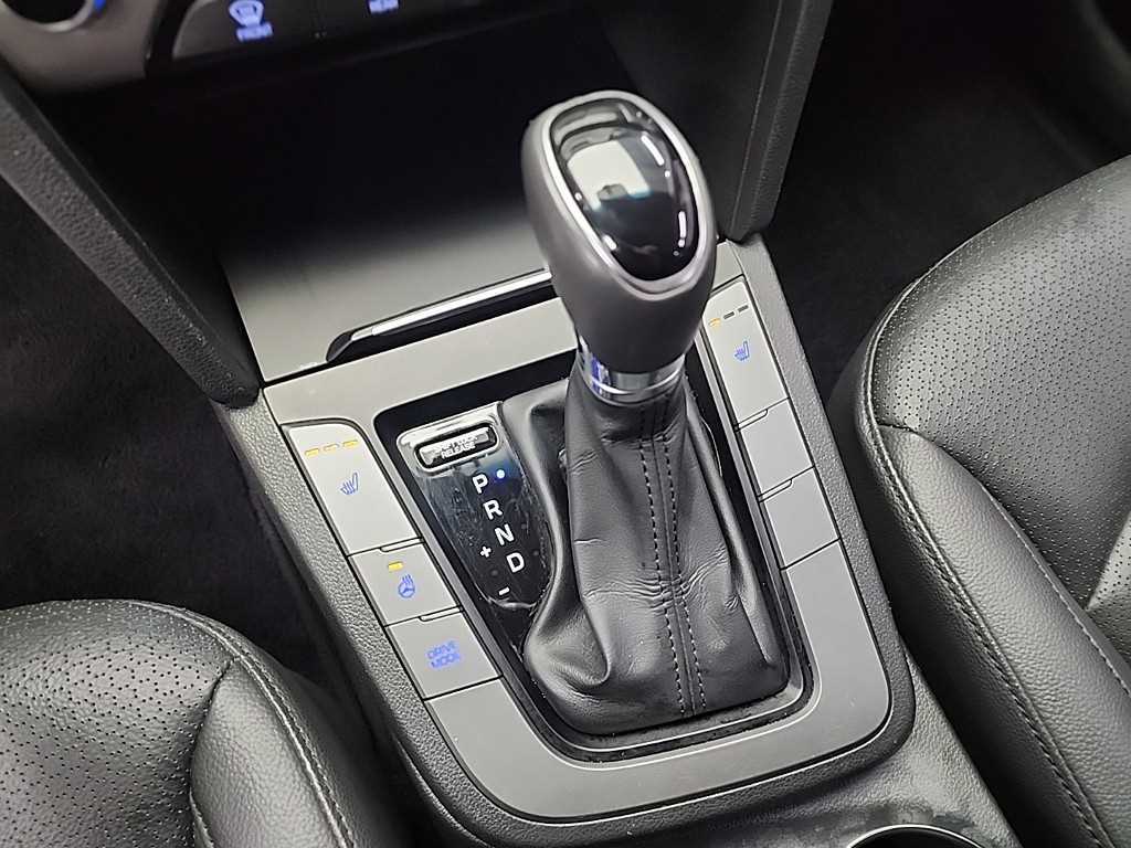 HYUNDAI Avante - Vista 8