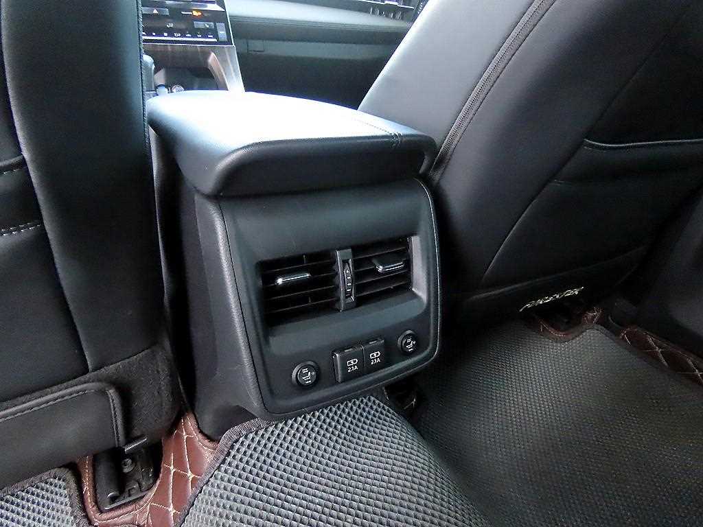 Toyota Avalon 2019 Plateado - Importación desde Corea - HF Imports Iquique - Foto 17