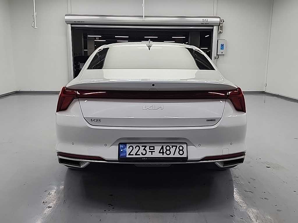 KIA K8 - Vista 3