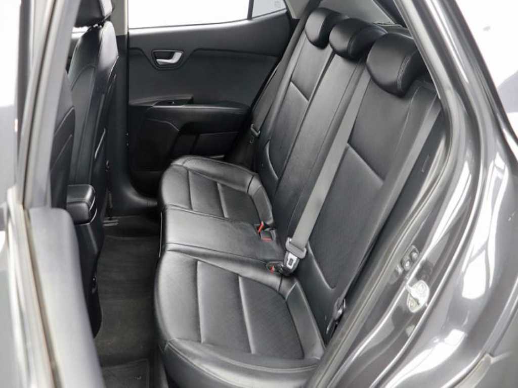 KIA Stonic - Vista 10