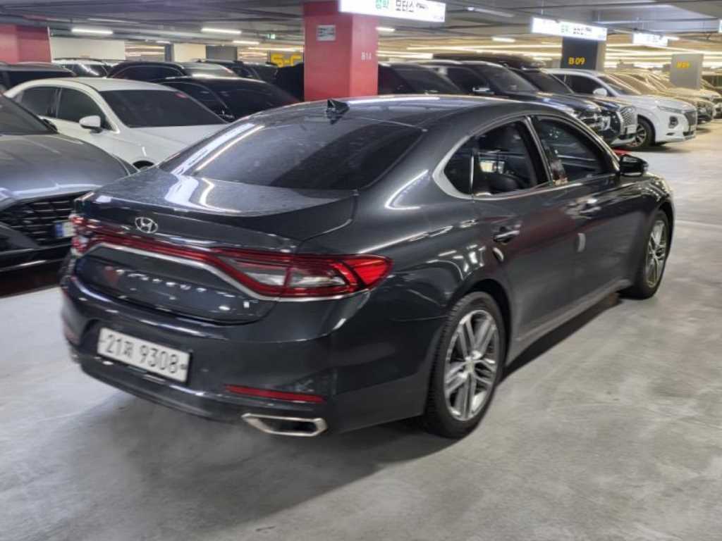 HYUNDAI Grandeur - Vista 4