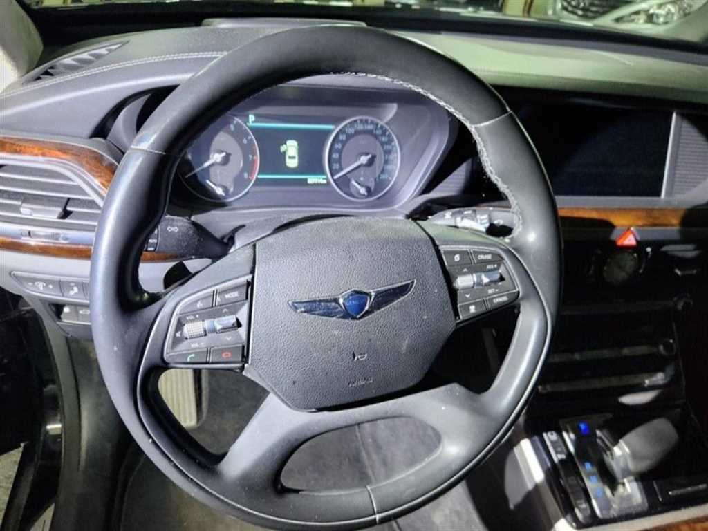 Genesis EQ900 - Vista 7