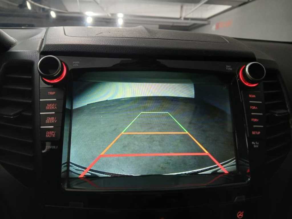 Ssangyong Tivoli 2017 Blanco - Importación desde Corea - HF Imports Iquique - Foto 15