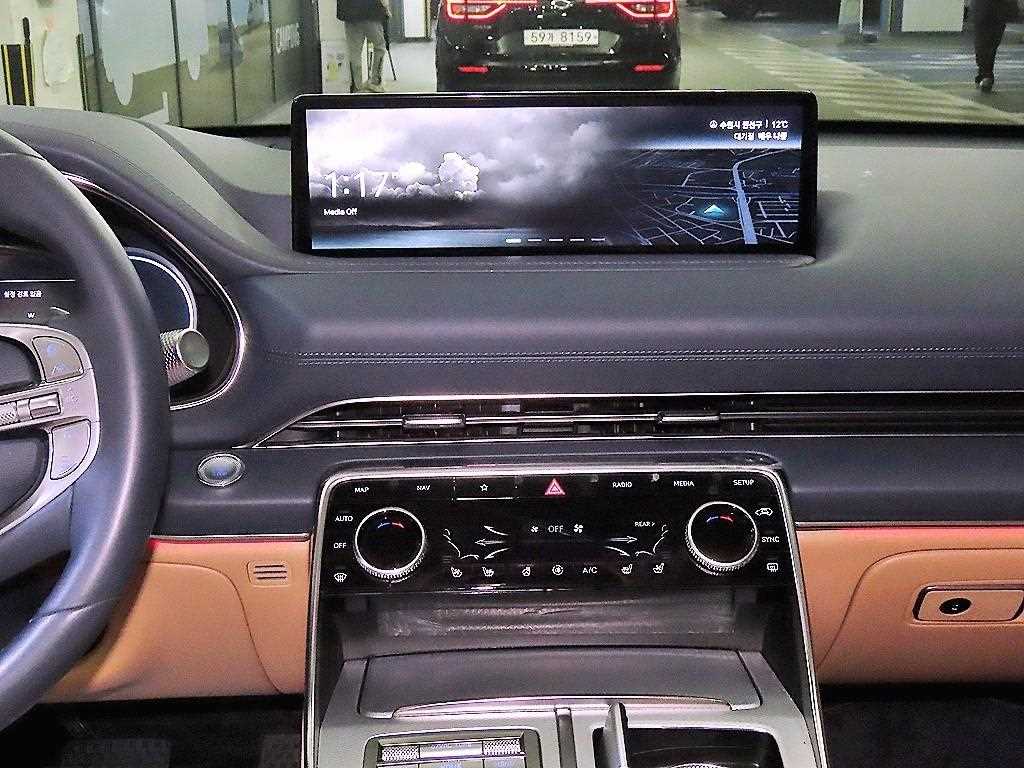 Genesis GV80 - Vista 11