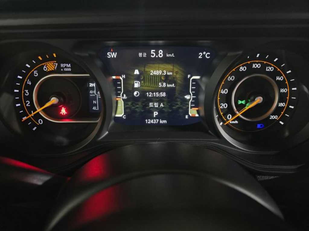 Jeep Wrangler - Vista 7