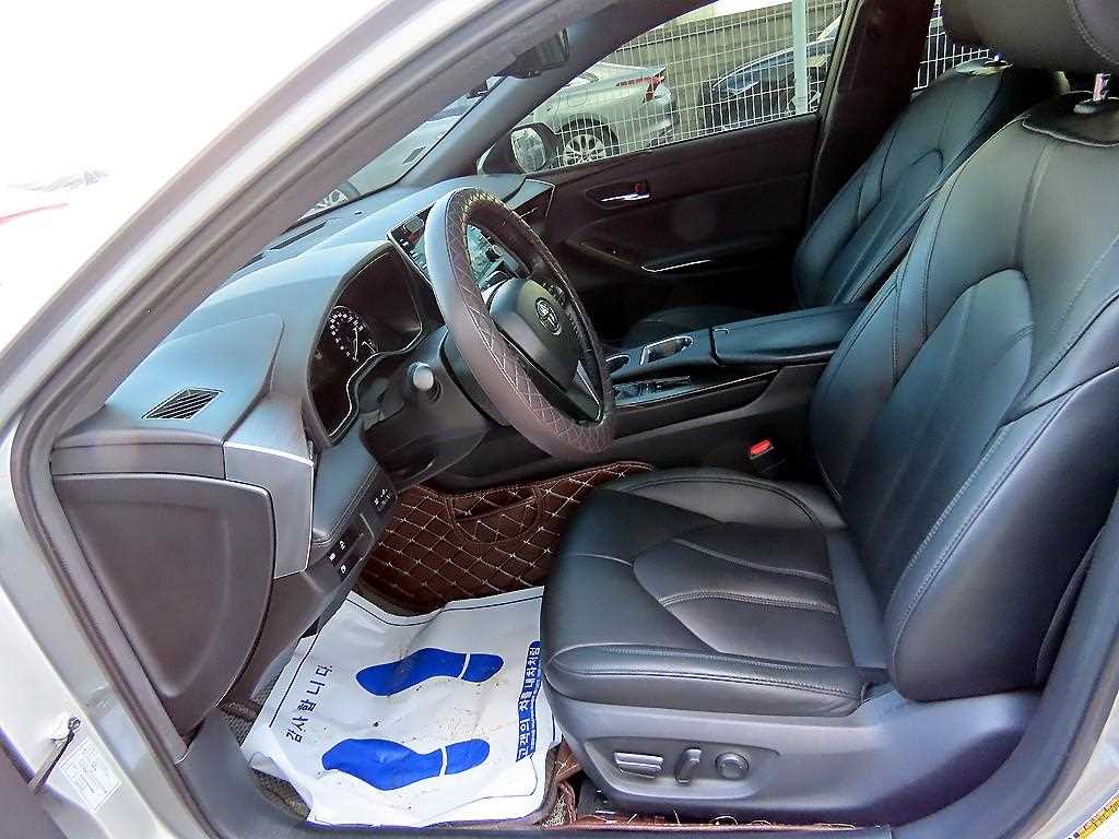 Toyota Avalon - Vista 5