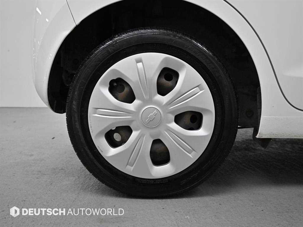 Chevrolet Spark - Vista 5