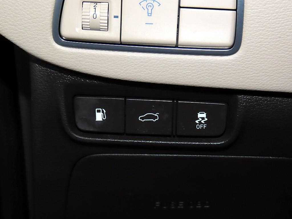 HYUNDAI Grandeur 2018 Gris - Importación desde Corea - HF Imports Iquique - Foto 14