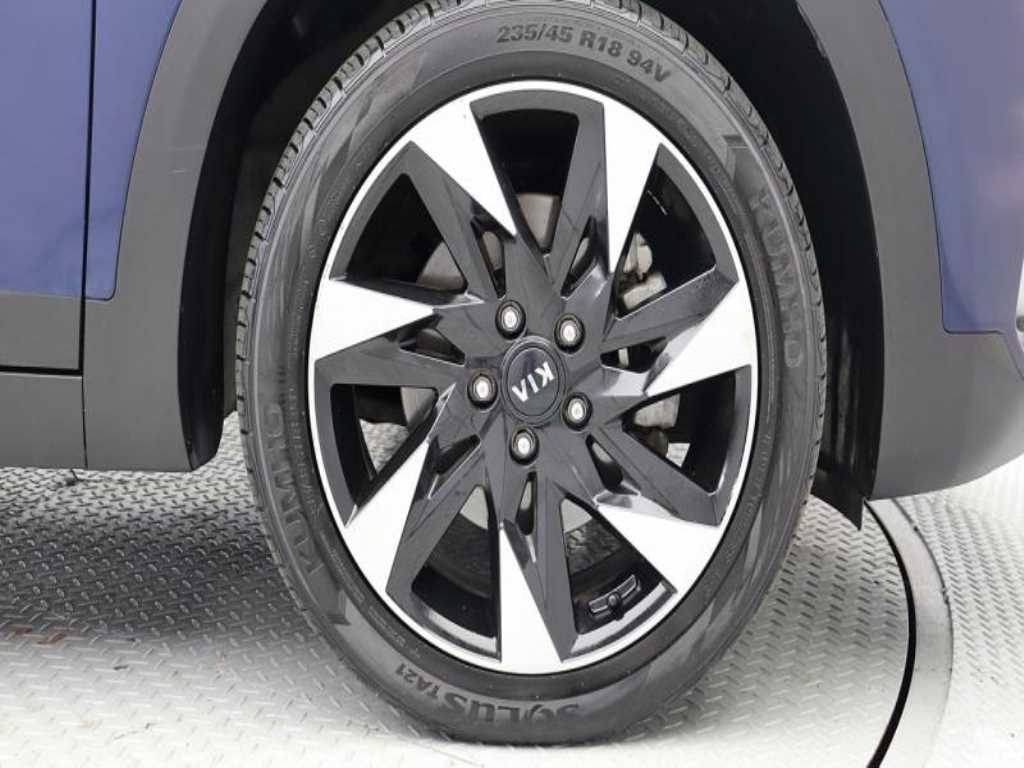 KIA Seltos - Vista 7