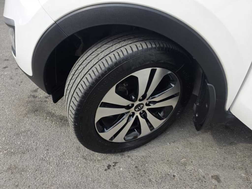 KIA Sportage 2012 Blanco - Importación desde Corea - HF Imports Iquique - Foto 14