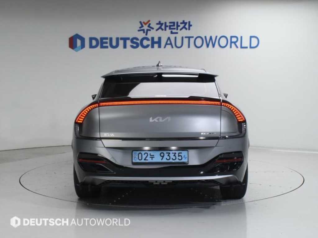 KIA EV6 - Vista 4