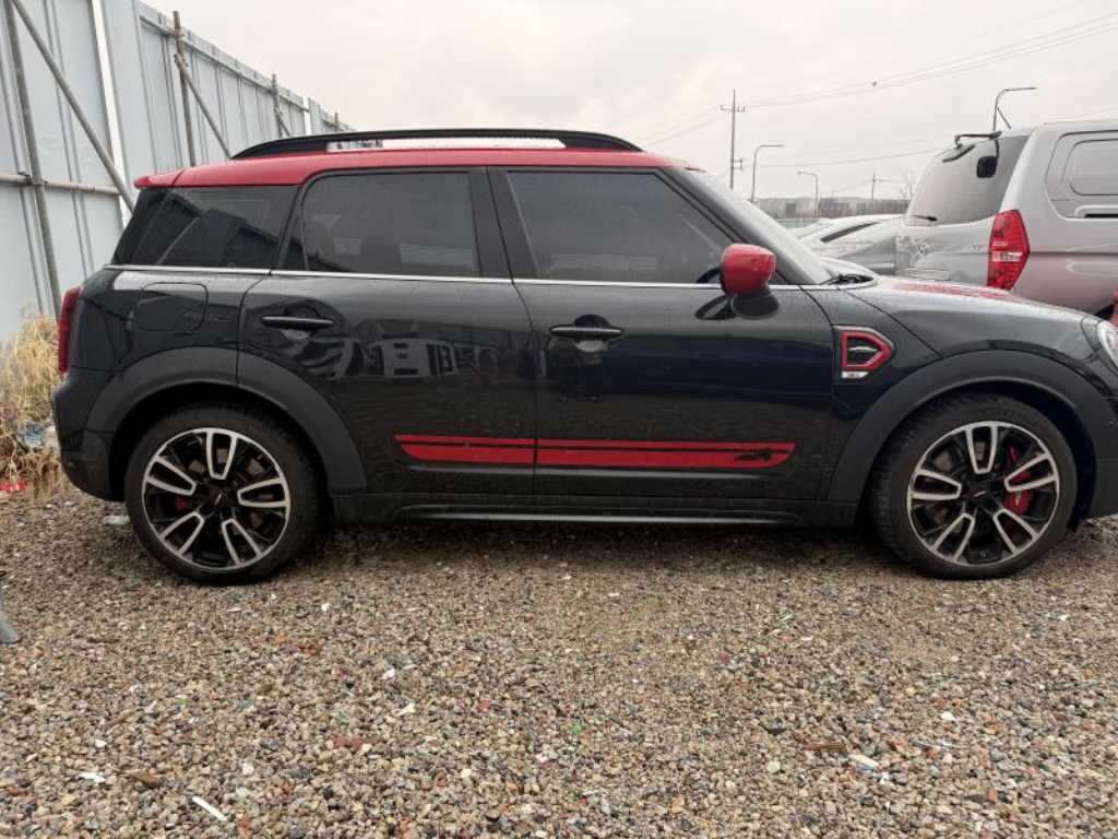Mini Countryman - Vista 4