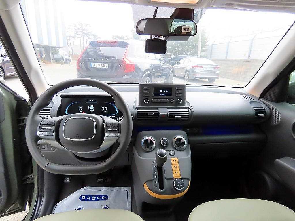 HYUNDAI Casper - Vista 7