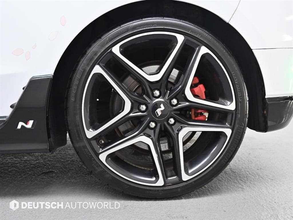 HYUNDAI Veloster - Vista 5