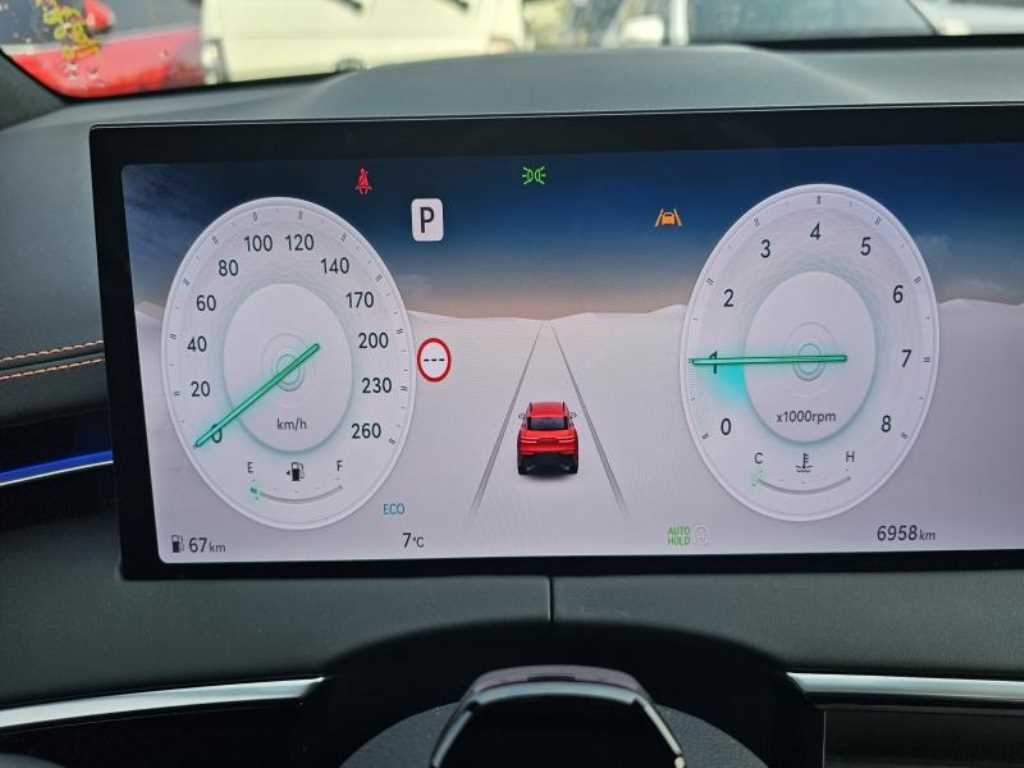 Genesis GV70 - Vista 11