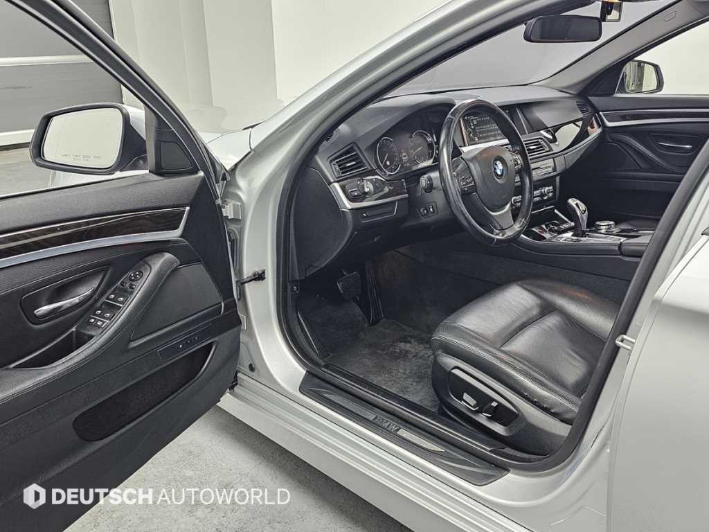 BMW 5 Series - Vista 11