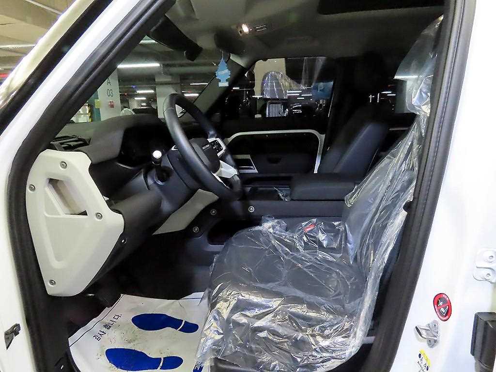 Land Rover Defender - Vista 6