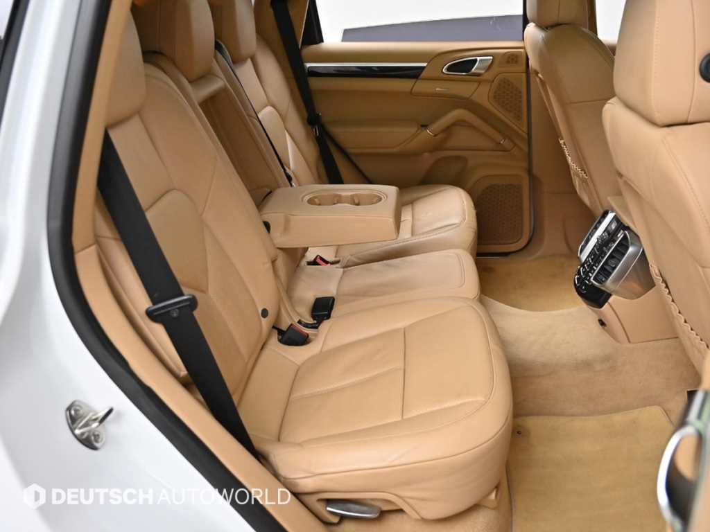 Porsche Cayenne - Vista 12