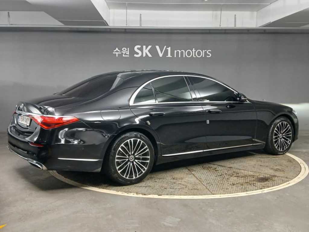 Mercedes Benz S Class - Vista 4